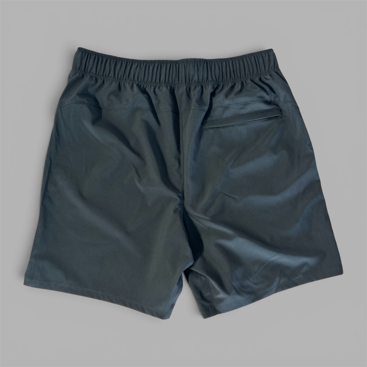 The Signature 7" Performance Shorts